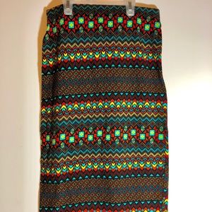 HOT GAL Tribal multi color body-con skirt SIZE M